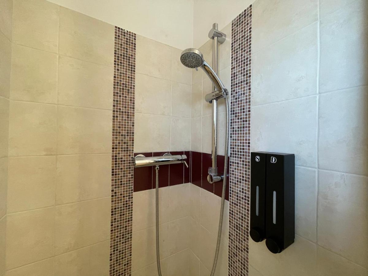 Casa Katiu' Due Camere Indipendenti In Appartamento Di 83 Mq LʼAquila Kültér fotó
